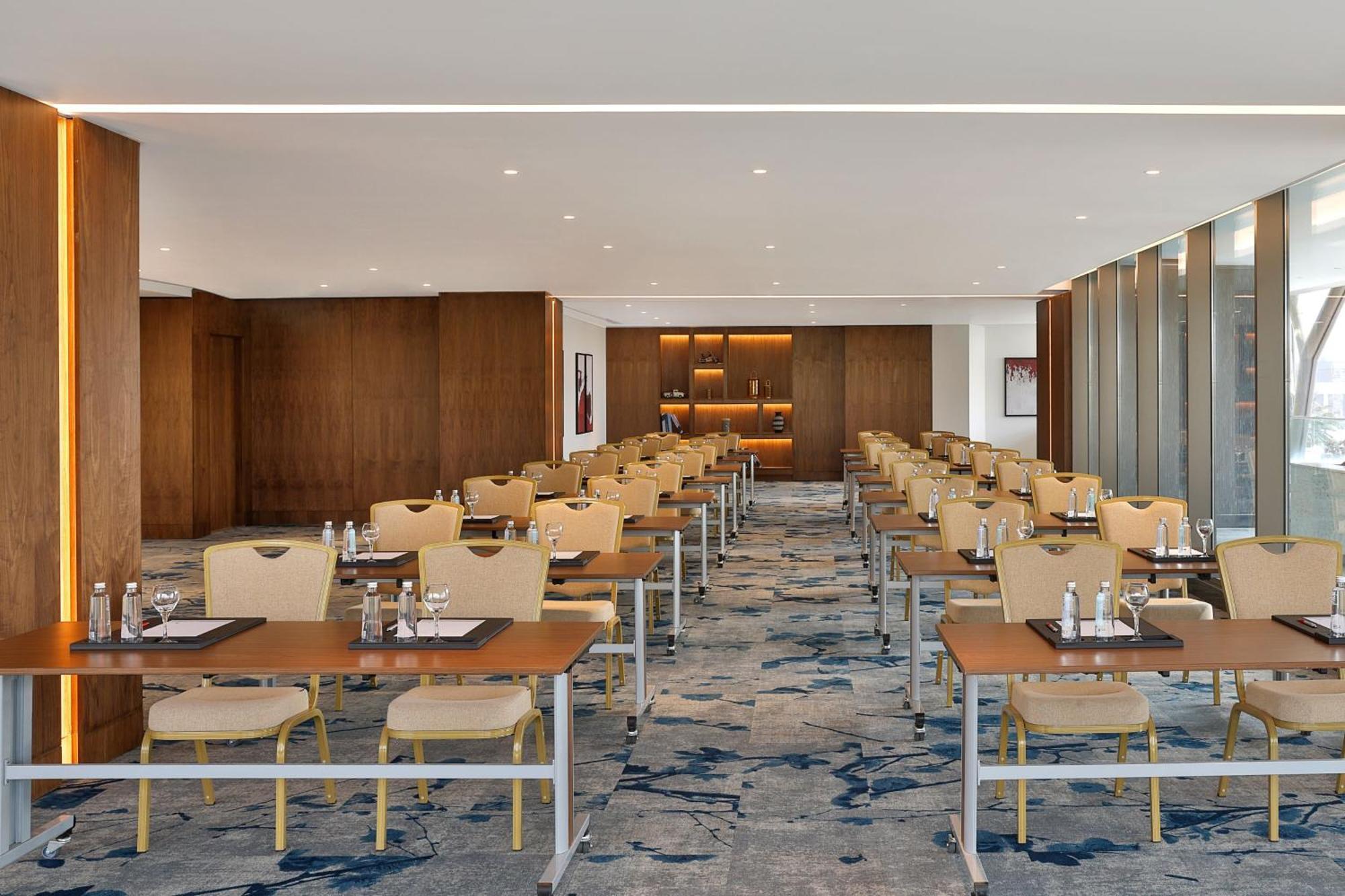 Jeddah Marriott Hotel Madinah Road Exterior photo Meeting room